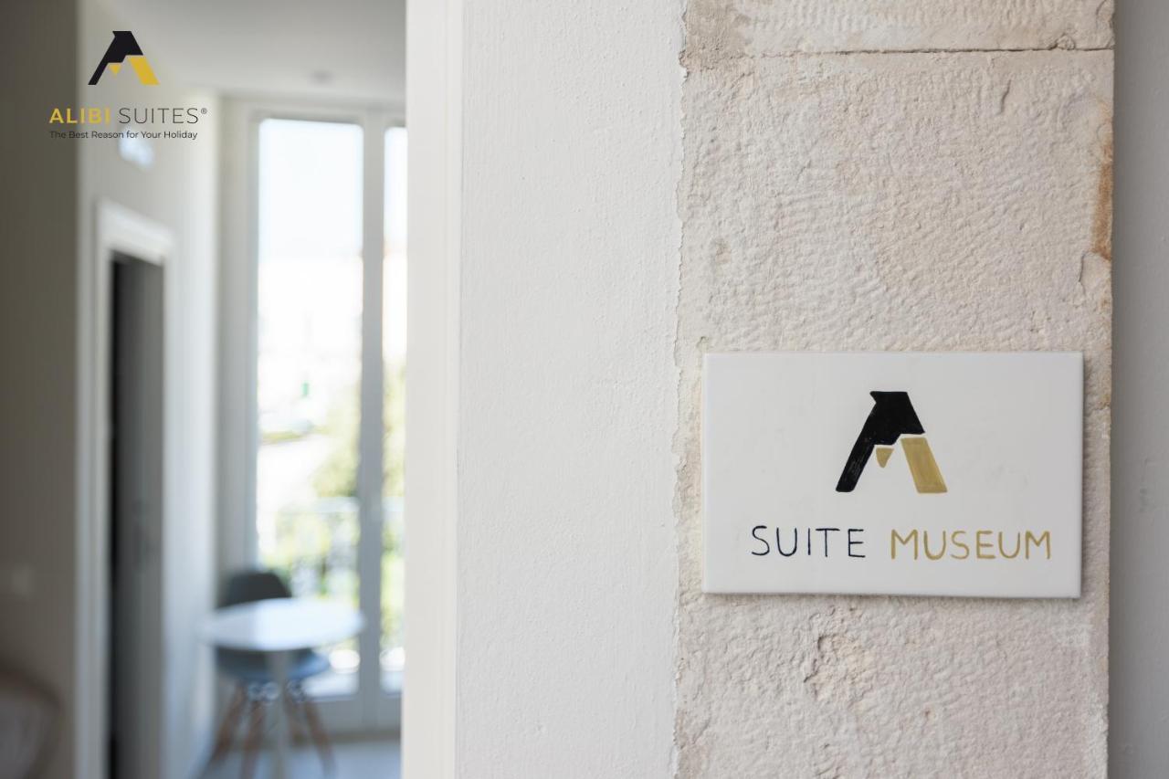 Alibi Suites Suite Museum: Gioiello Con Vista Sul Museo Archeologico Nazionale, Letto E Doccia Con Cromoterapia, Smart Tv, Wifi E A/C Ruvo di Puglia Exteriör bild