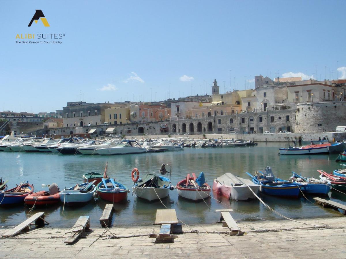 Alibi Suites Suite Museum: Gioiello Con Vista Sul Museo Archeologico Nazionale, Letto E Doccia Con Cromoterapia, Smart Tv, Wifi E A/C Ruvo di Puglia Exteriör bild