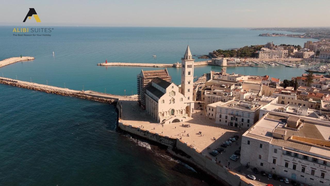 Alibi Suites Suite Museum: Gioiello Con Vista Sul Museo Archeologico Nazionale, Letto E Doccia Con Cromoterapia, Smart Tv, Wifi E A/C Ruvo di Puglia Exteriör bild